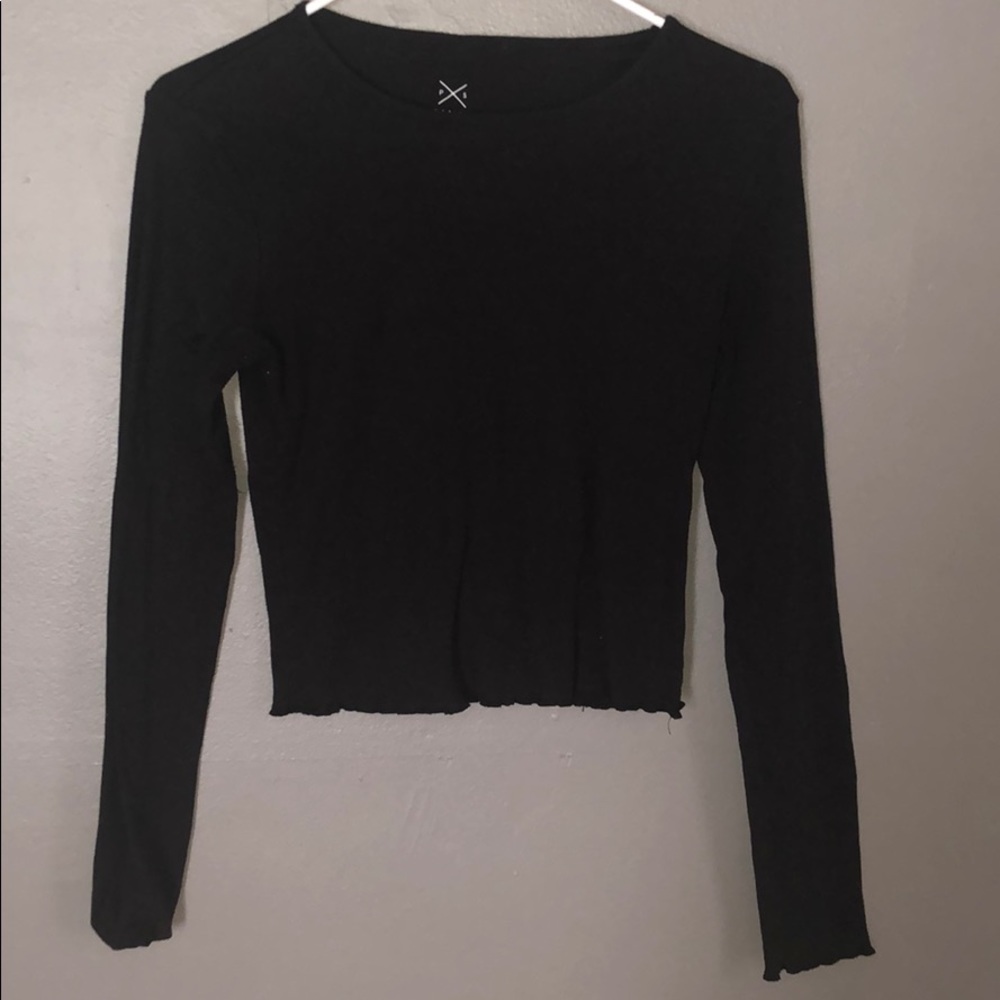|3 for 10|•girls pacsun longsleeve top